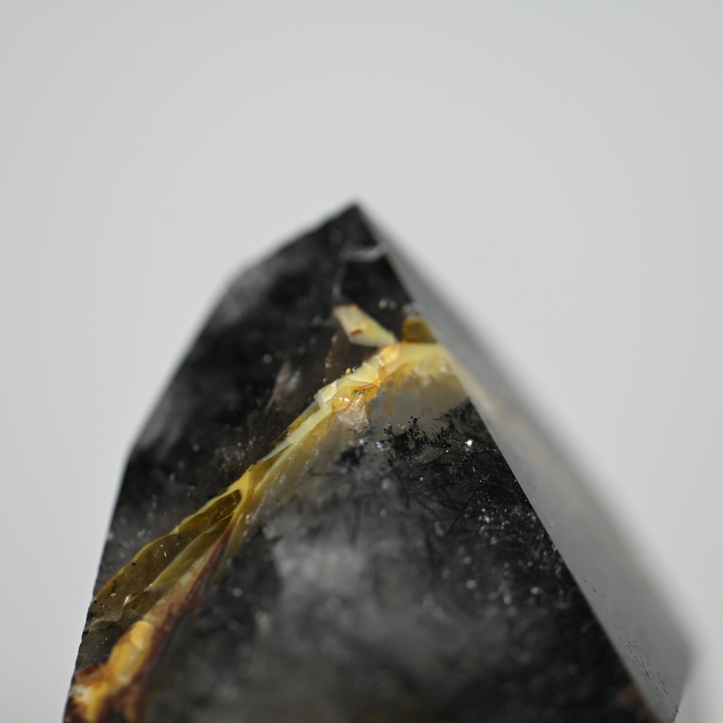 Spooky Mosaic Black Chalcedony Quartz Tower